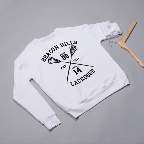 Teen Wolf Fleece Crew 🐺 - Picture 2 of 6